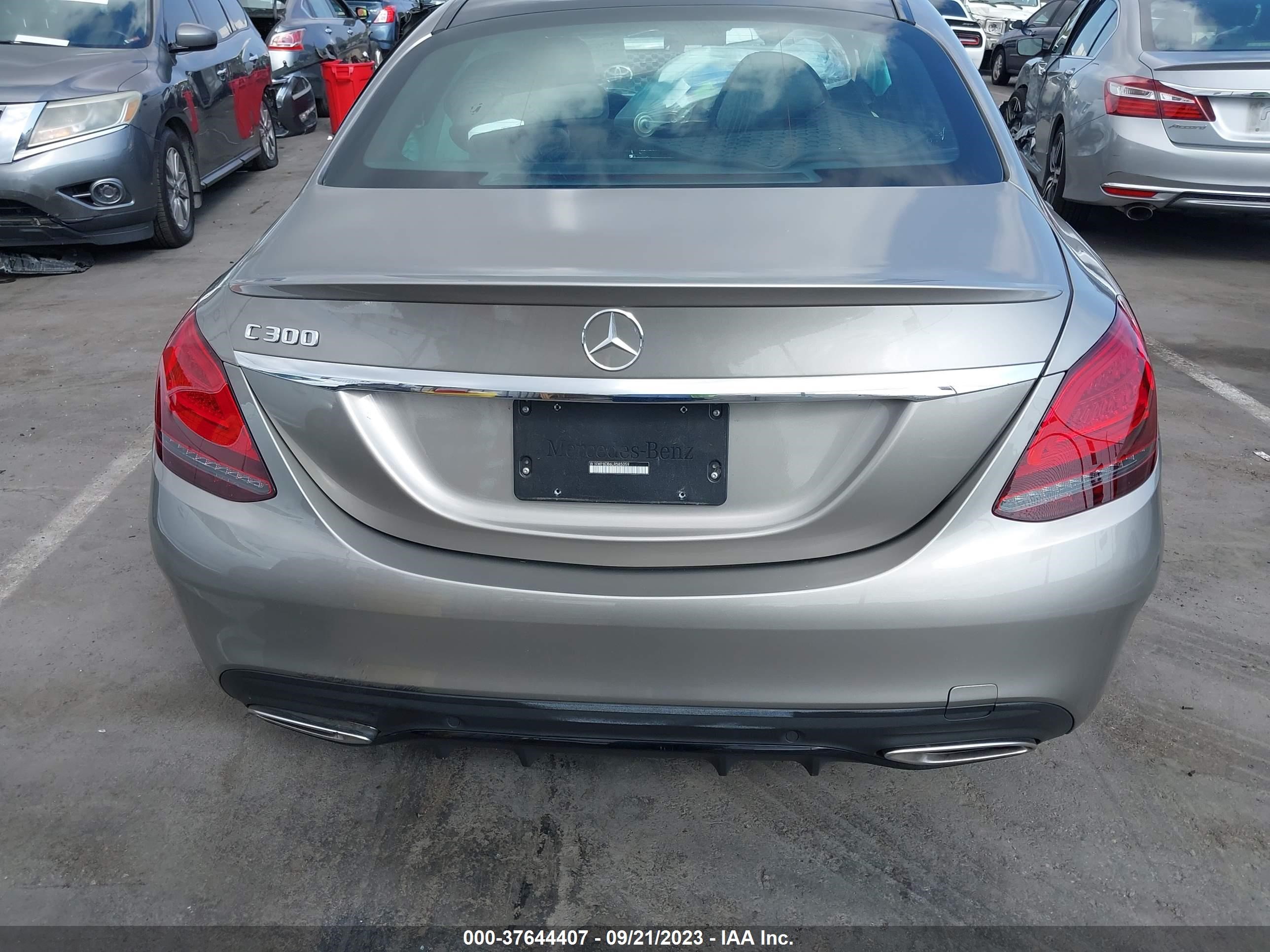 Photo 15 VIN: W1KWF8DB6LR585059 - MERCEDES-BENZ C-KLASSE 