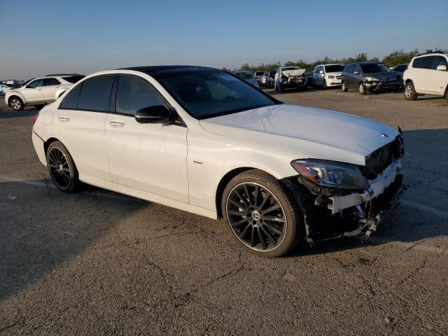 Photo 3 VIN: W1KWF8DB7MR615803 - MERCEDES-BENZ C 300 