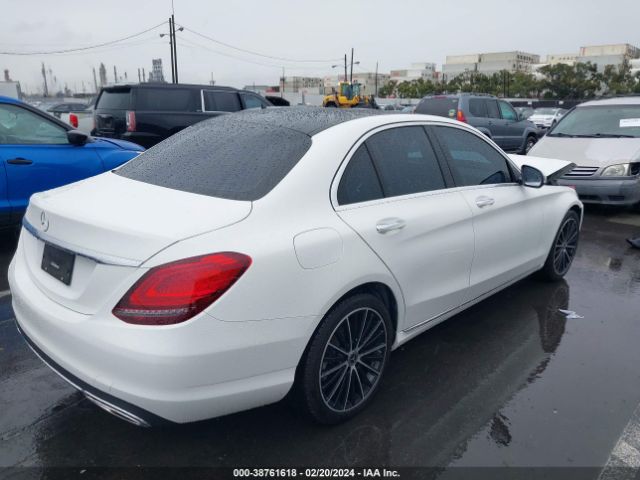 Photo 3 VIN: W1KWF8DB9LR589123 - MERCEDES-BENZ C 300 