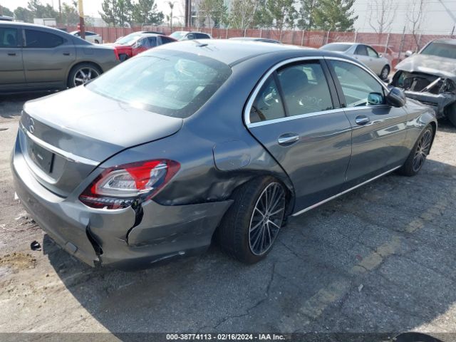 Photo 3 VIN: W1KWF8DBXMR613155 - MERCEDES-BENZ C 300 