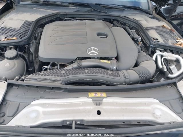 Photo 9 VIN: W1KWF8DBXMR640470 - MERCEDES-BENZ C 300 