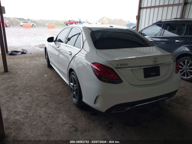 Photo 2 VIN: W1KWF8EB0LR570197 - MERCEDES-BENZ C 300 