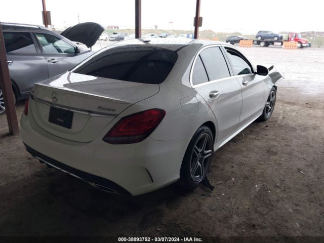 Photo 3 VIN: W1KWF8EB0LR570197 - MERCEDES-BENZ C 300 