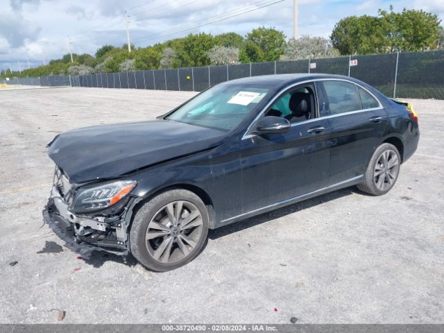 Photo 1 VIN: W1KWF8EB3MR637375 - MERCEDES-BENZ C 300 