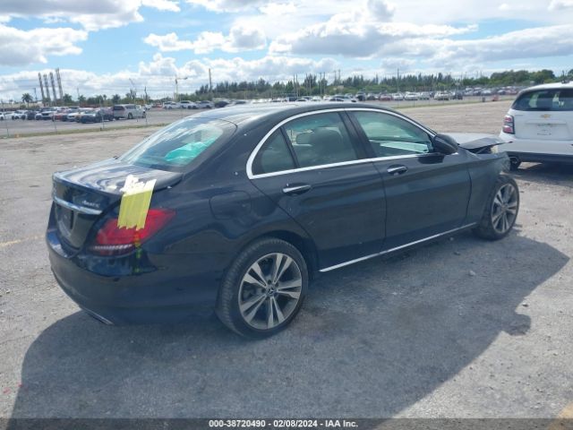 Photo 3 VIN: W1KWF8EB3MR637375 - MERCEDES-BENZ C 300 