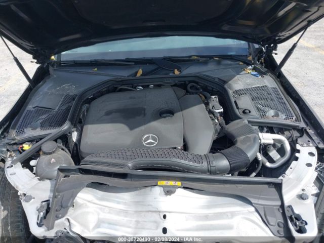 Photo 9 VIN: W1KWF8EB3MR637375 - MERCEDES-BENZ C 300 