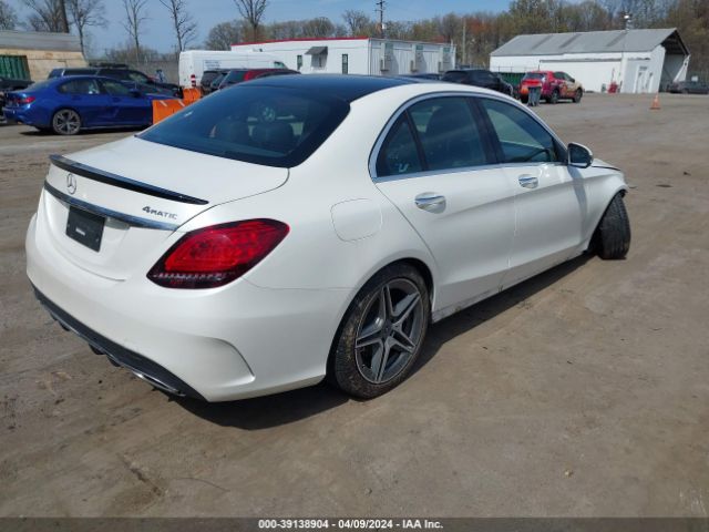 Photo 3 VIN: W1KWF8EB7MR612589 - MERCEDES-BENZ C 300 