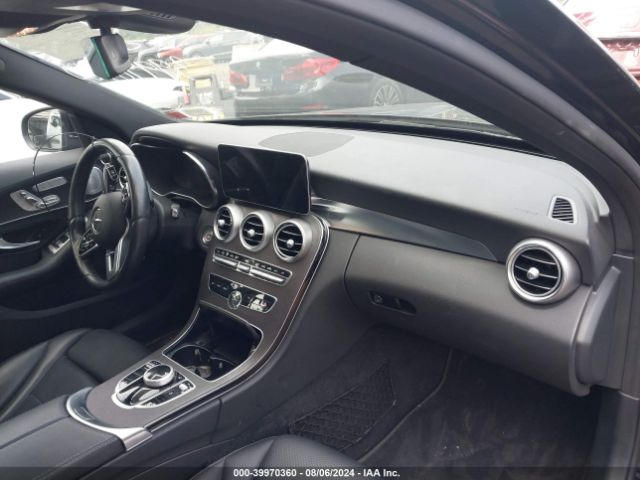 Photo 4 VIN: W1KWF8EB7MR646614 - MERCEDES-BENZ C-CLASS 