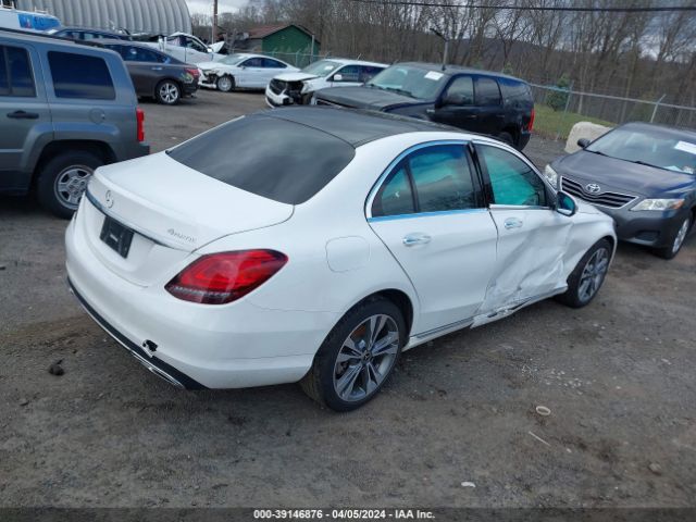 Photo 3 VIN: W1KWF8EBXMR611775 - MERCEDES-BENZ C 300 