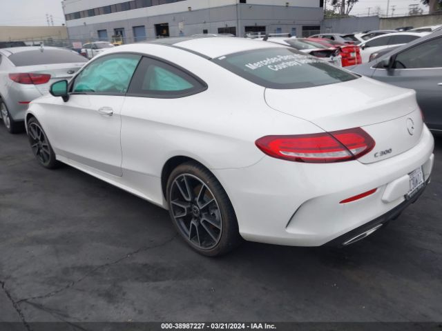 Photo 2 VIN: W1KWJ8DB8PG117348 - MERCEDES-BENZ C 300 