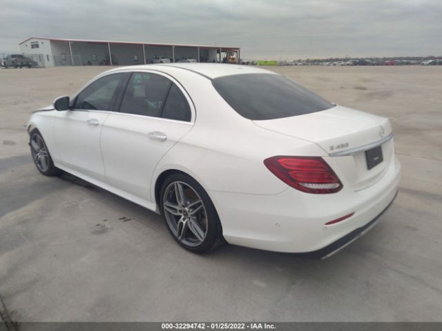 Photo 2 VIN: W1KZF6JB1LA821542 - MERCEDES-BENZ E-CLASS 