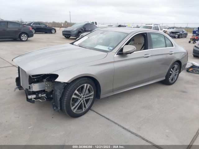 Photo 1 VIN: W1KZF8DB1NB069054 - MERCEDES-BENZ E 350 