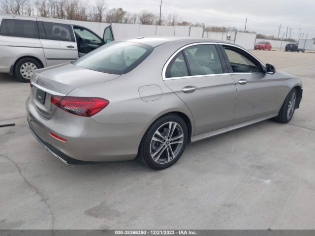 Photo 3 VIN: W1KZF8DB1NB069054 - MERCEDES-BENZ E 350 