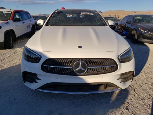 Photo 4 VIN: W1KZF8DB1NB084475 - MERCEDES-BENZ E-CLASS 