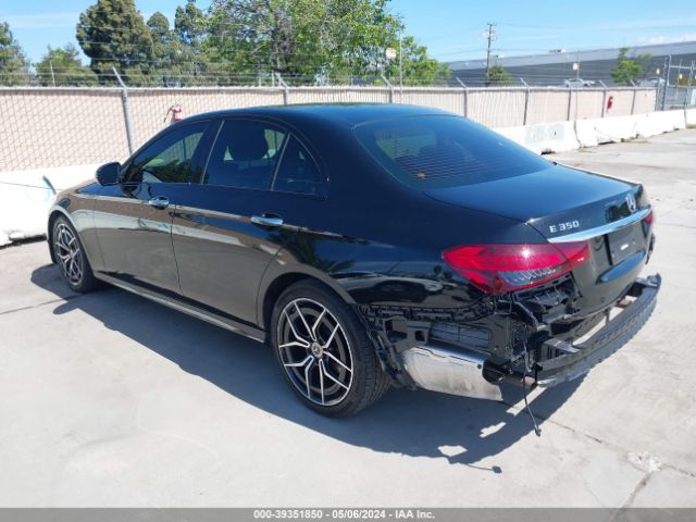 Photo 2 VIN: W1KZF8DB9NB081582 - MERCEDES-BENZ E 350 