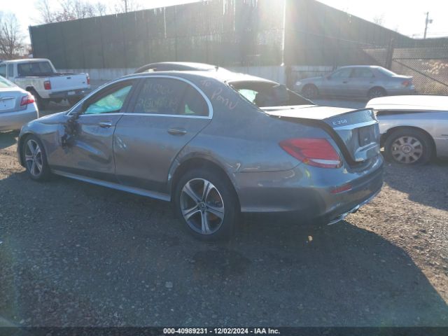 Photo 2 VIN: W1KZF8EB2LA831308 - MERCEDES-BENZ E-CLASS 