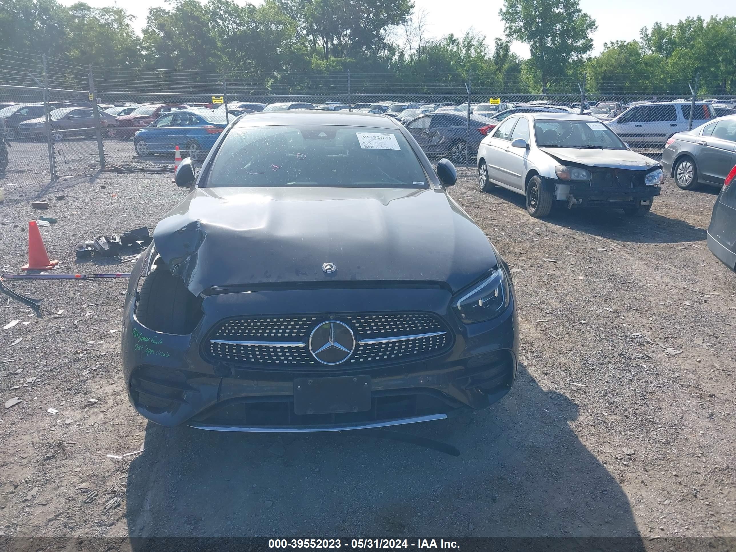 Photo 11 VIN: W1KZF8EB2MA948839 - MERCEDES-BENZ NULL 