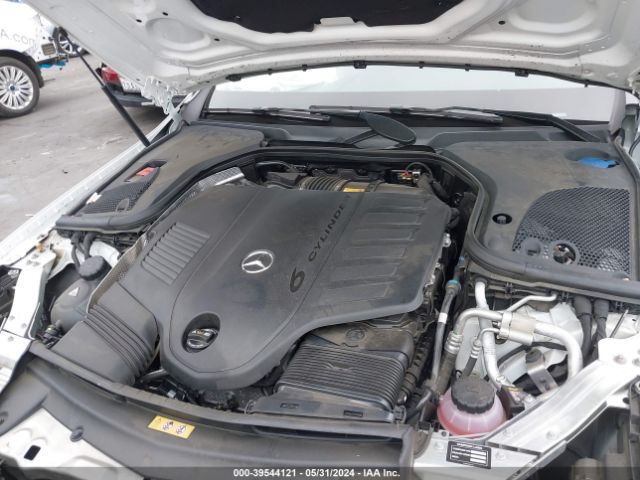 Photo 9 VIN: W1KZH6AB6NB087892 - MERCEDES-BENZ E-CLASS 