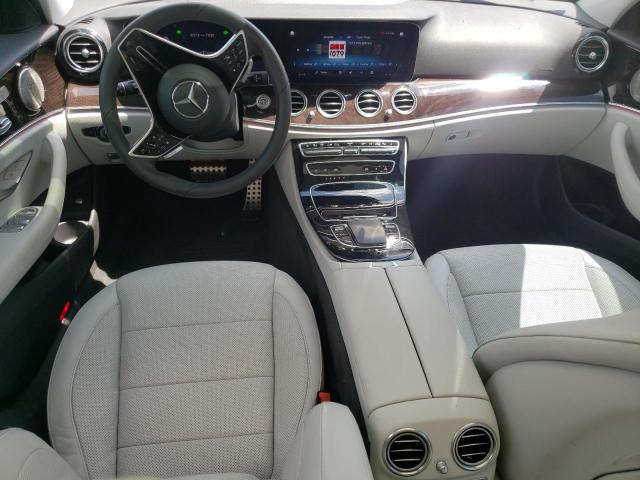 Photo 7 VIN: W1KZH6AB8PB144693 - MERCEDES-BENZ E-CLASS 