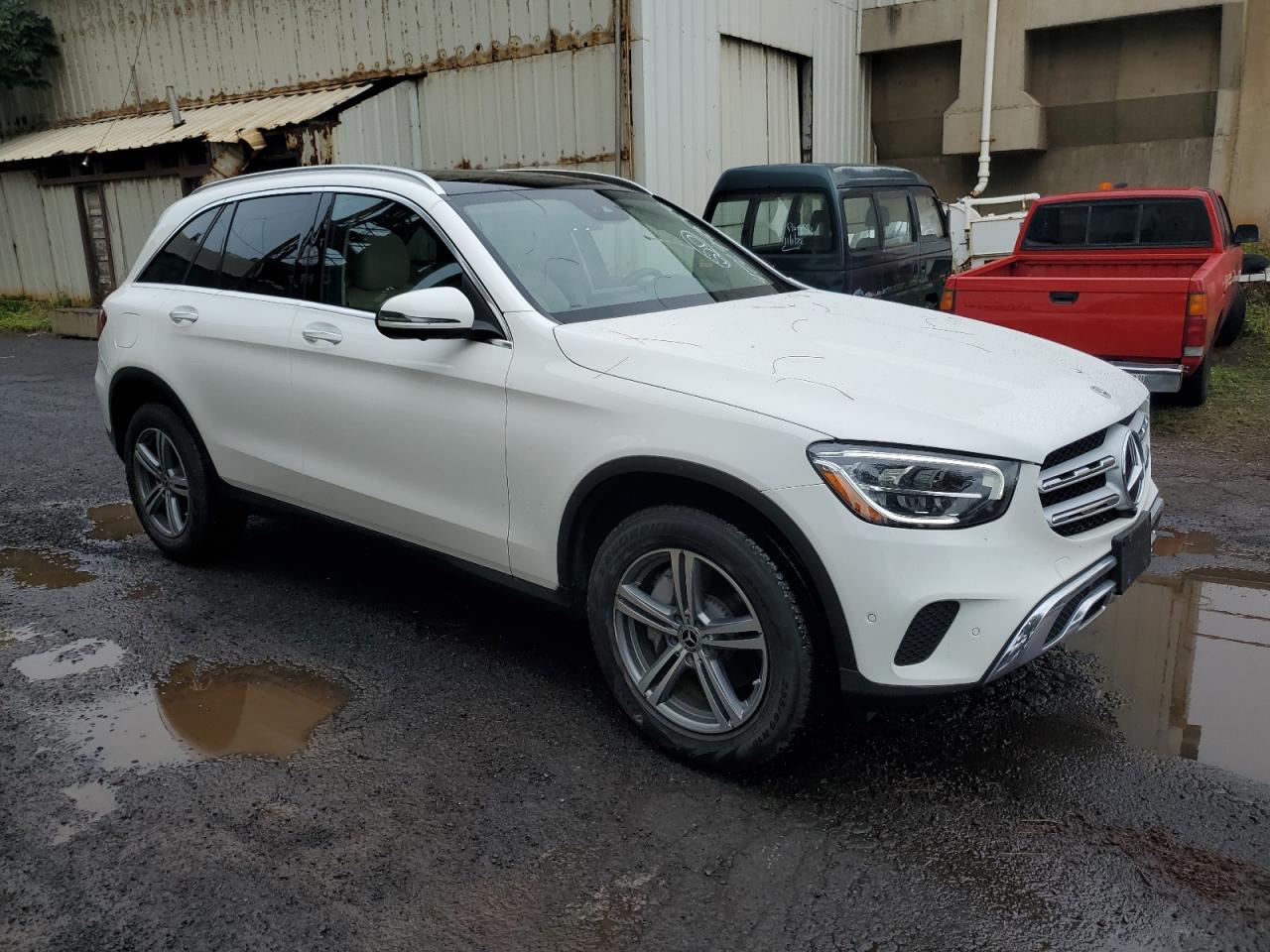 Photo 3 VIN: W1N0G8DB2NV398496 - MERCEDES-BENZ GLC 