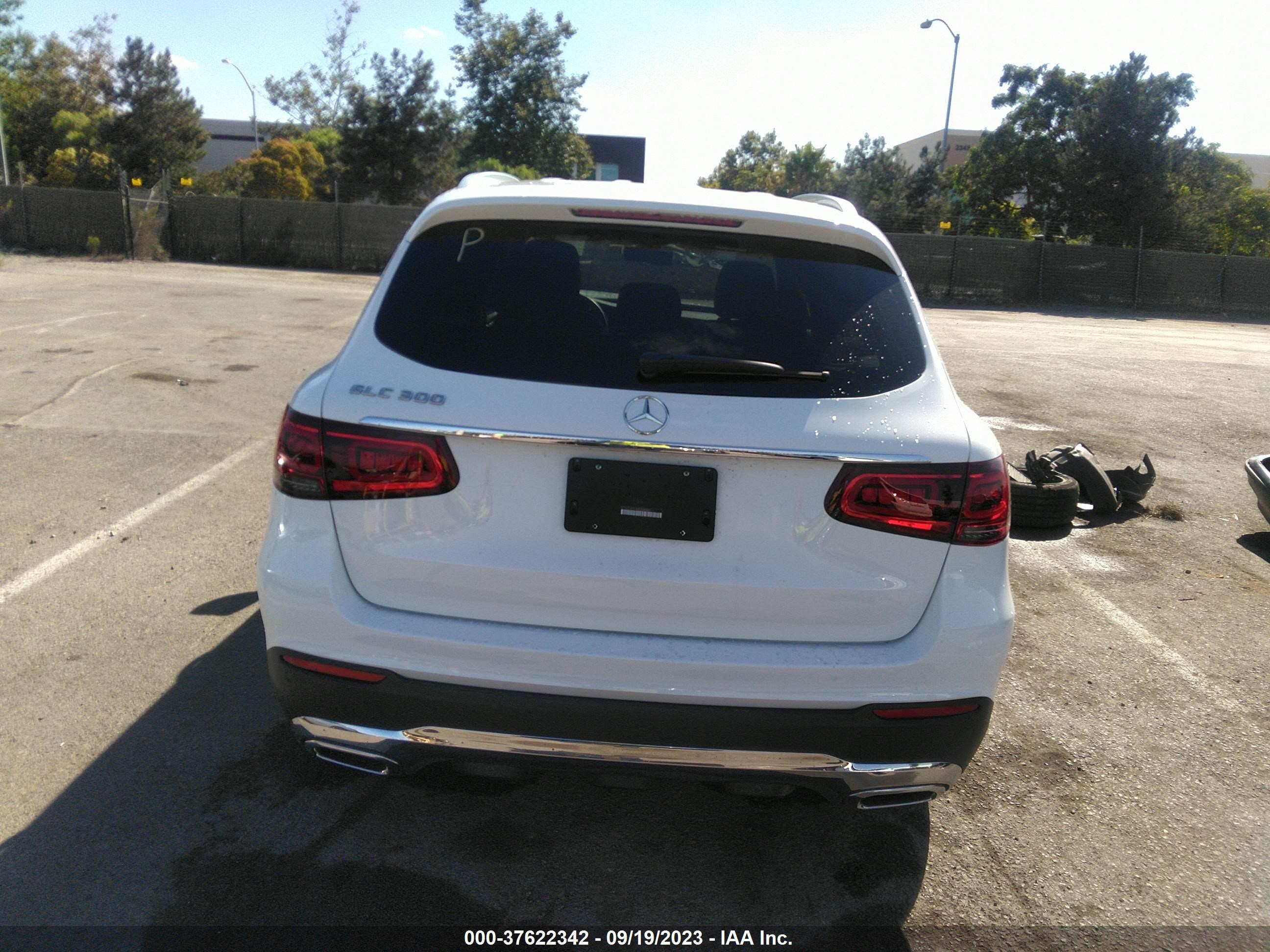 Photo 15 VIN: W1N0G8DB3MV324549 - MERCEDES-BENZ GLC 