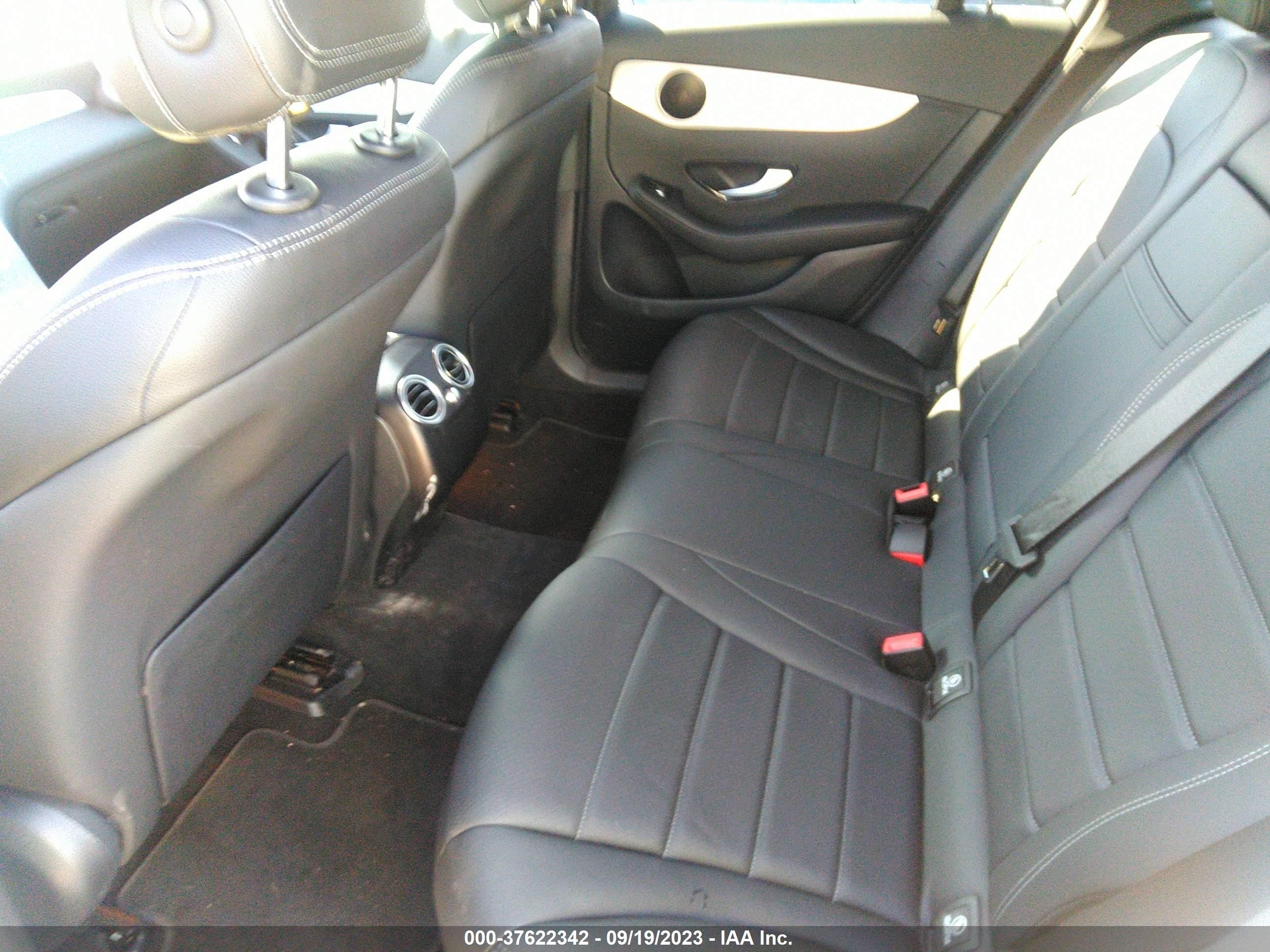 Photo 7 VIN: W1N0G8DB3MV324549 - MERCEDES-BENZ GLC 