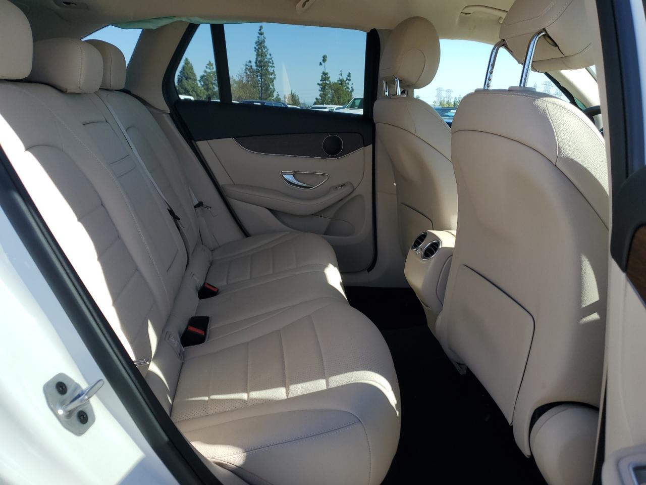 Photo 10 VIN: W1N0G8DB3NV332149 - MERCEDES-BENZ GLC 