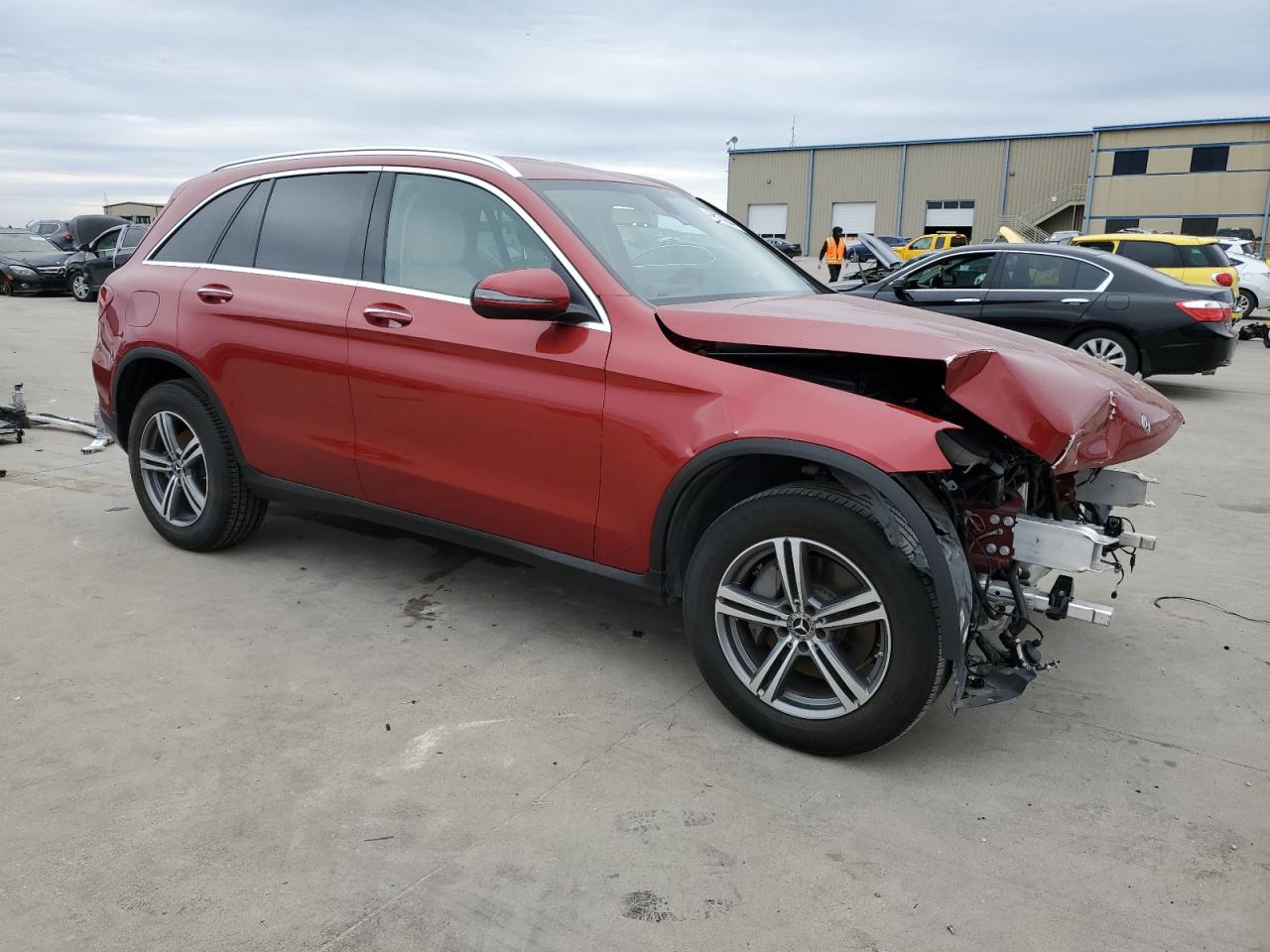 Photo 3 VIN: W1N0G8DB4LF824048 - MERCEDES-BENZ GLC 