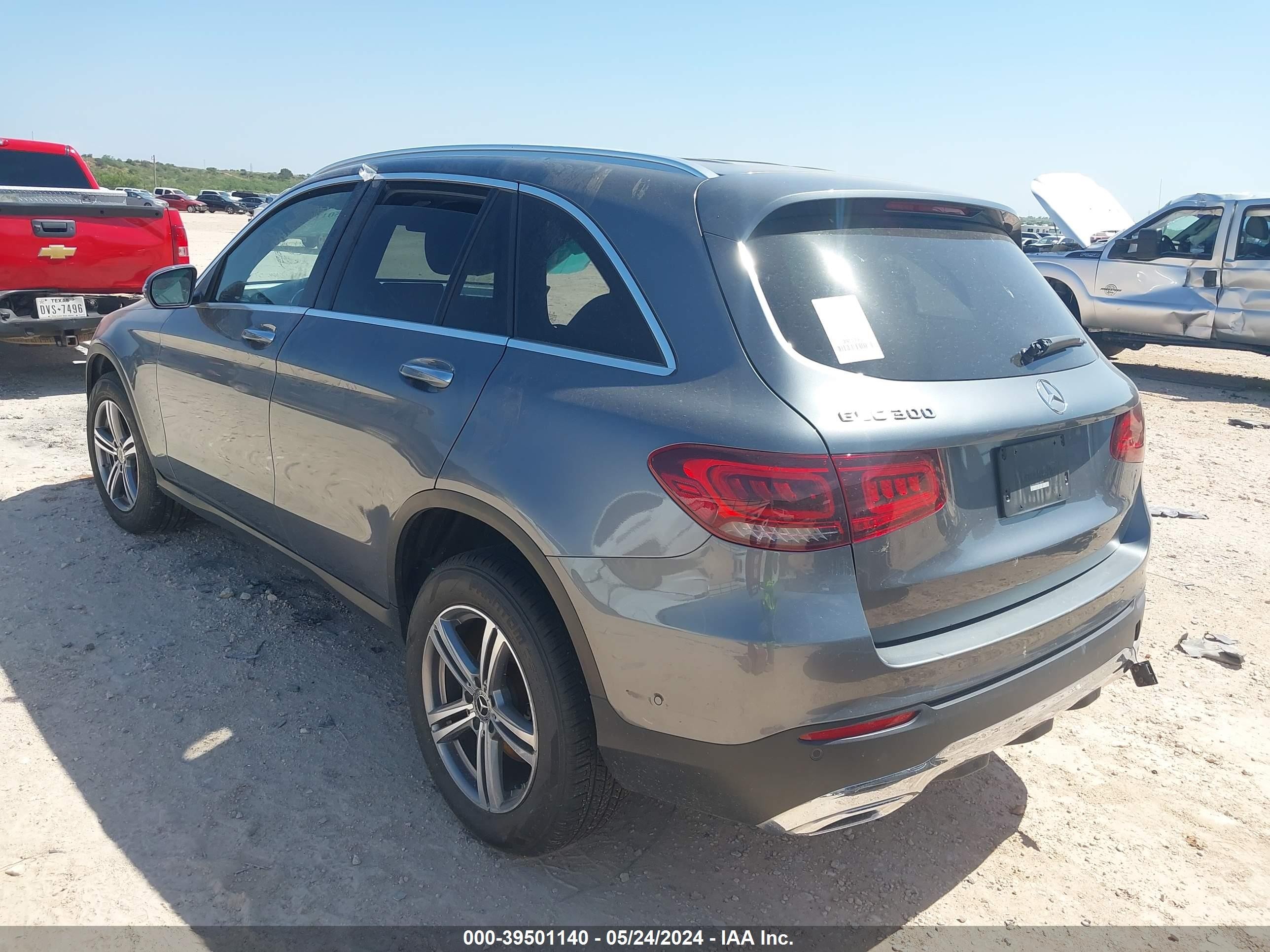 Photo 2 VIN: W1N0G8DB5NV338079 - MERCEDES-BENZ GLC 300 