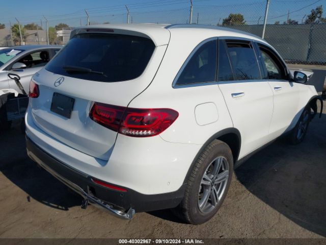 Photo 3 VIN: W1N0G8DB7NV395447 - MERCEDES-BENZ GLC-CLASS 