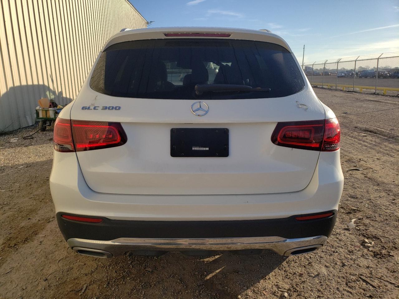 Photo 5 VIN: W1N0G8DB8LF795153 - MERCEDES-BENZ GLC 