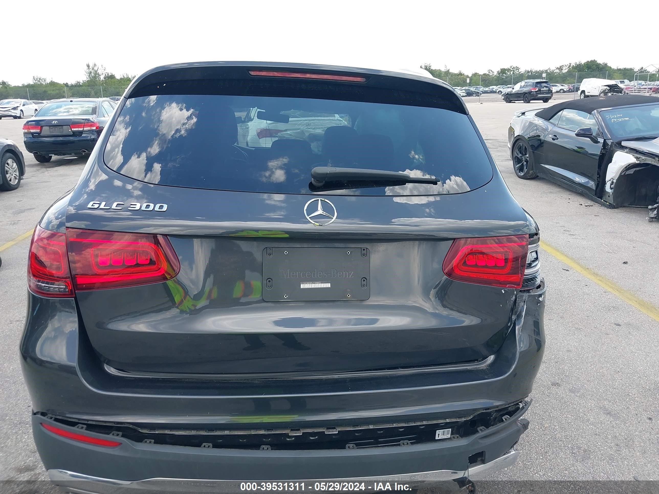 Photo 15 VIN: W1N0G8DB9LF759892 - MERCEDES-BENZ GLC-CLASS 