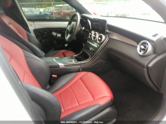 Photo 4 VIN: W1N0G8EB2MF875449 - MERCEDES-BENZ GLC 300 