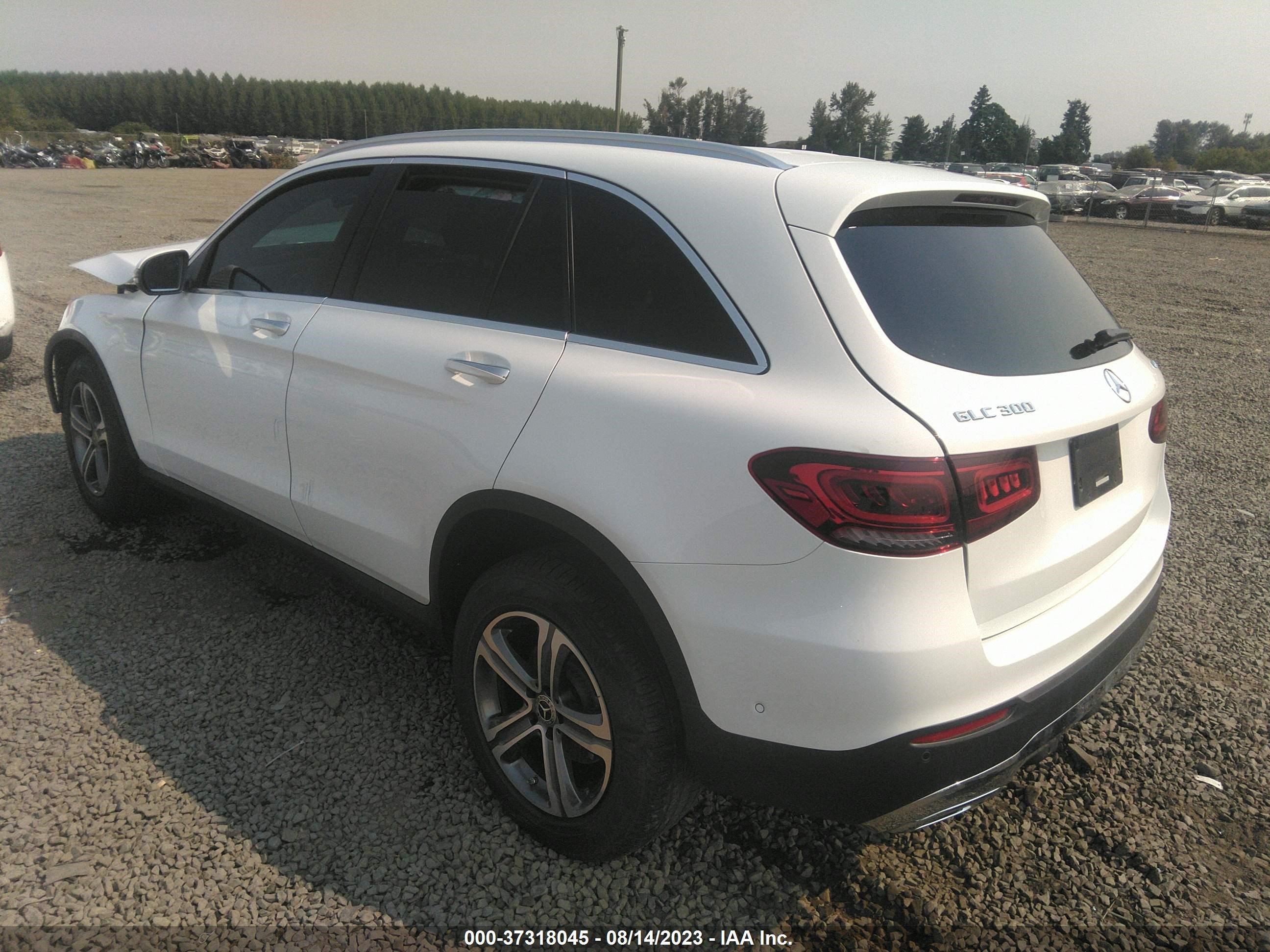 Photo 3 VIN: W1N0G8EB6MF888415 - MERCEDES-BENZ GLC 