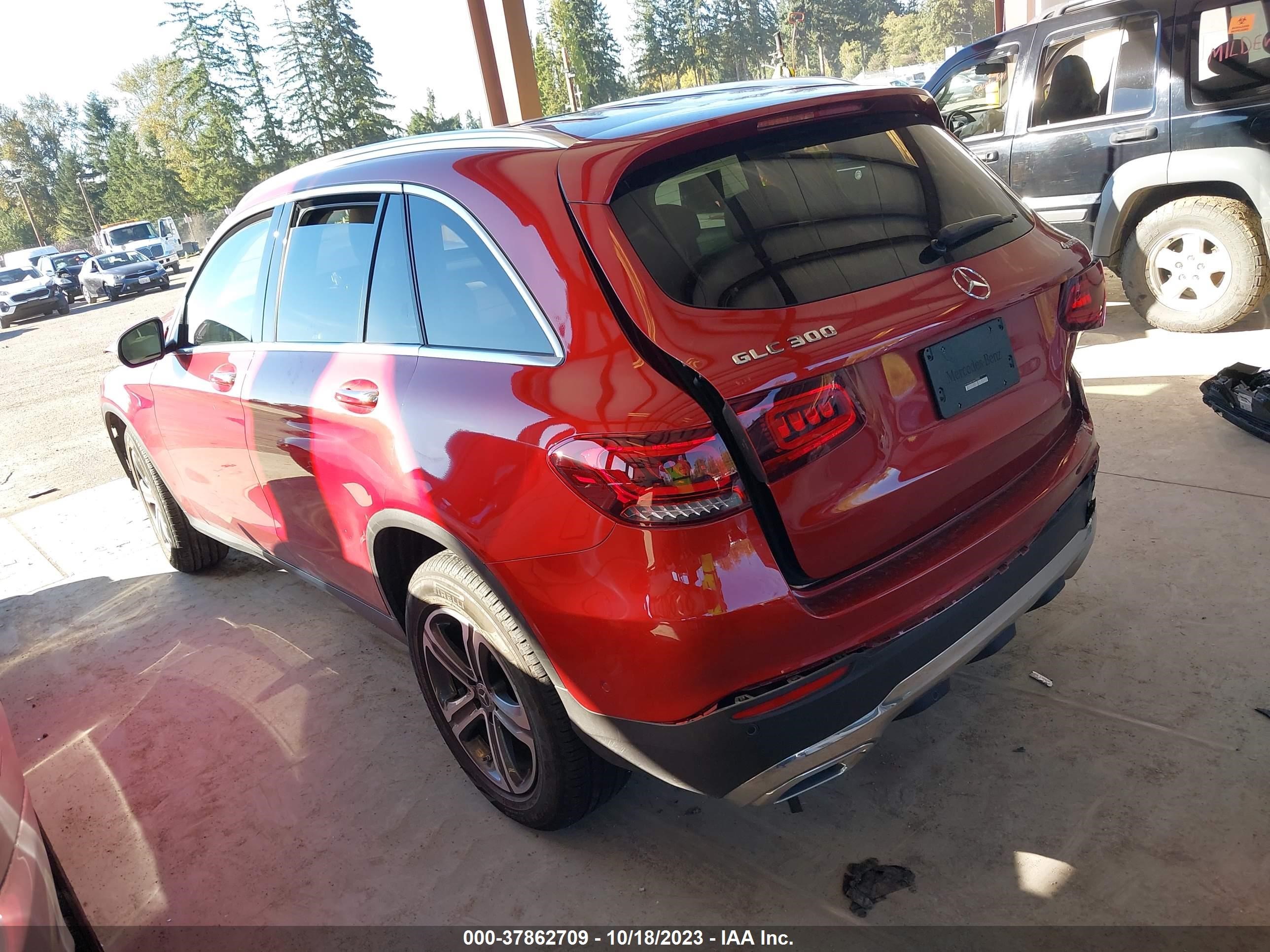 Photo 2 VIN: W1N0G8EB7MF972825 - MERCEDES-BENZ GLC 