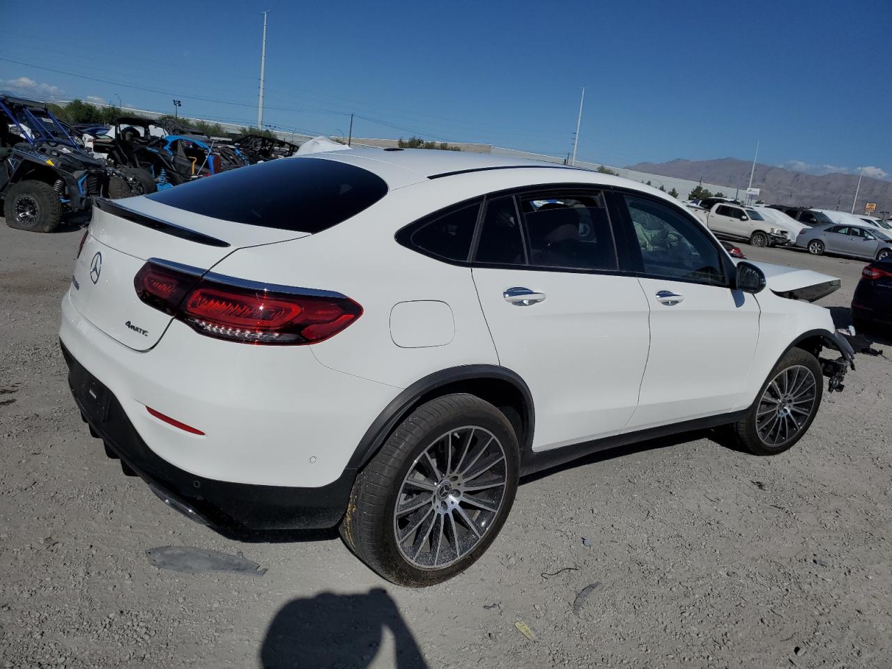 Photo 2 VIN: W1N0J8EB2MF940835 - MERCEDES-BENZ GLC 