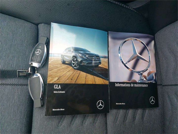 Photo 6 VIN: W1N1569421J696967 - MERCEDES-BENZ CLASSE GLA 