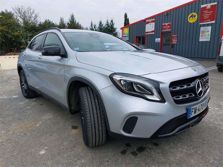 Photo 16 VIN: W1N1569421J697473 - MERCEDES-BENZ CLASSE GLA 