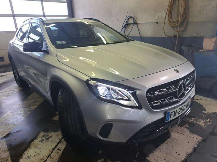 Photo 24 VIN: W1N1569421J698758 - MERCEDES-BENZ CLASSE GLA 