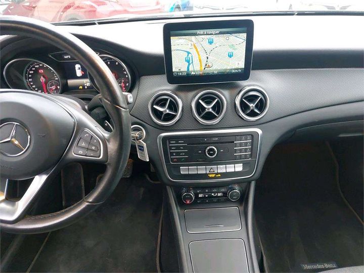 Photo 11 VIN: W1N1569421J698796 - MERCEDES-BENZ CLASSE GLA 