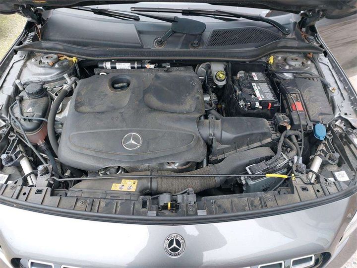 Photo 16 VIN: W1N1569421J698796 - MERCEDES-BENZ CLASSE GLA 