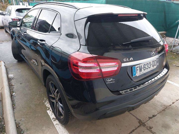 Photo 2 VIN: W1N1569421J700744 - MERCEDES-BENZ CLASSE GLA 