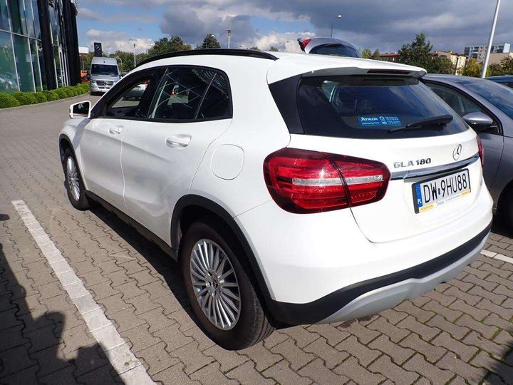 Photo 2 VIN: W1N1569421U029230 - MERCEDES-BENZ GLA 