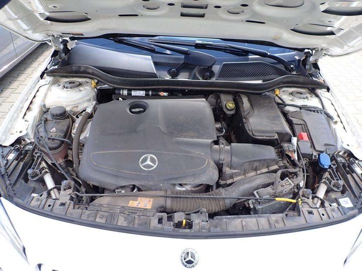 Photo 7 VIN: W1N1569421U029230 - MERCEDES-BENZ GLA 