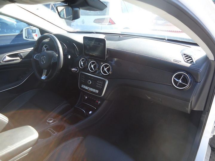 Photo 5 VIN: W1N1569431U040713 - MERCEDES-BENZ GLA 