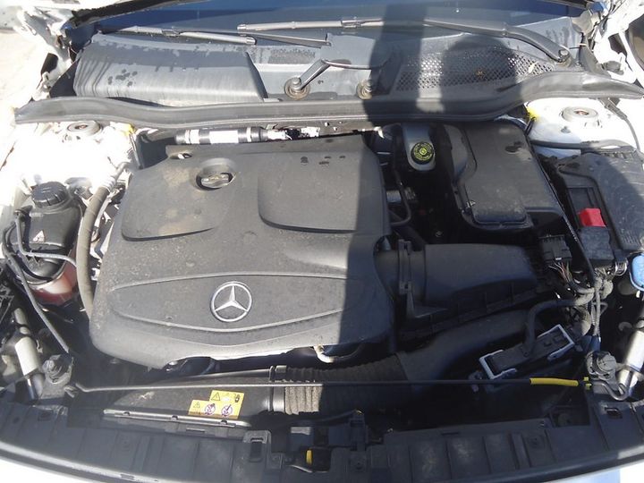 Photo 6 VIN: W1N1569431U040713 - MERCEDES-BENZ GLA 