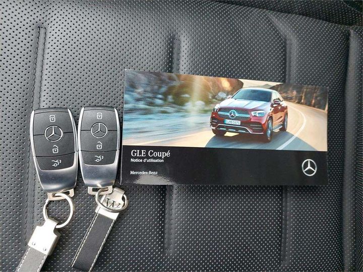 Photo 6 VIN: W1N1673171A305121 - MERCEDES-BENZ GLE COUPE HYBRID 