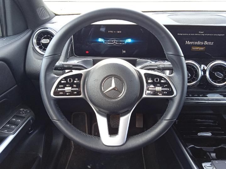 Photo 8 VIN: W1N2476121W065821 - MERCEDES-BENZ GLB-CLASS SUV 