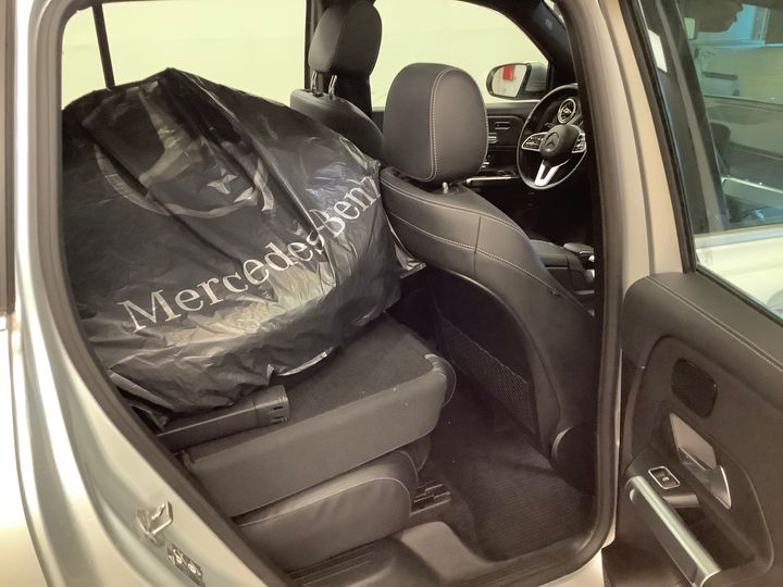 Photo 9 VIN: W1N2476141W072409 - MERCEDES-BENZ GLB-CLASS 