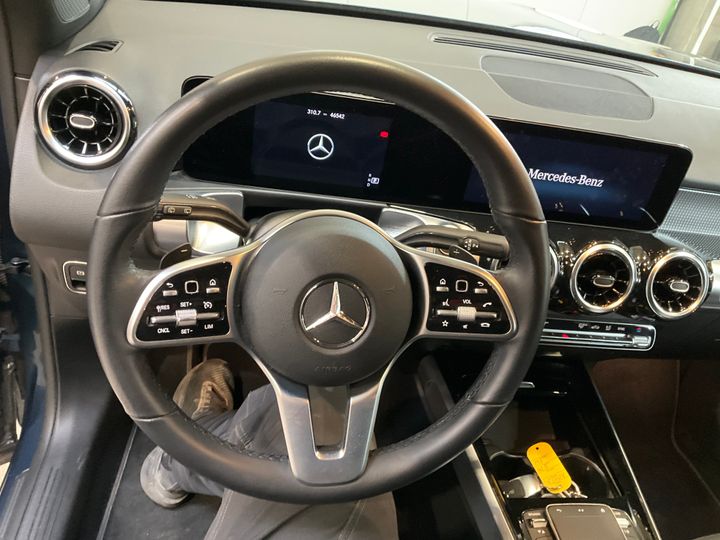 Photo 9 VIN: W1N2476141W175645 - MERCEDES-BENZ GLB-CLASS 